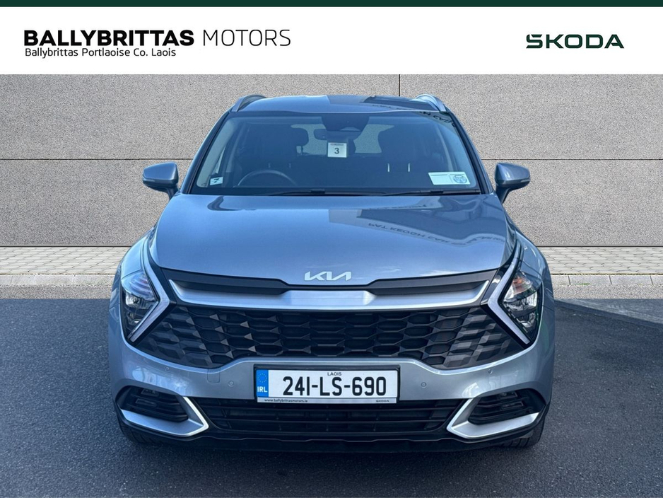 2024 Kia Sportage - image 3