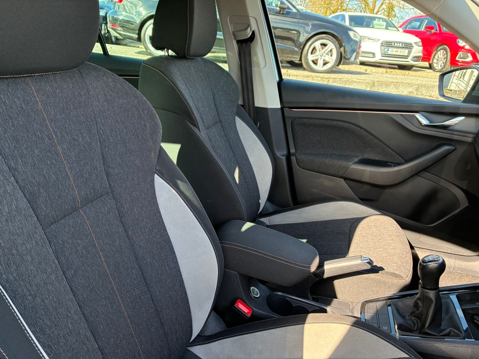 2023 Skoda Kamiq - image 5