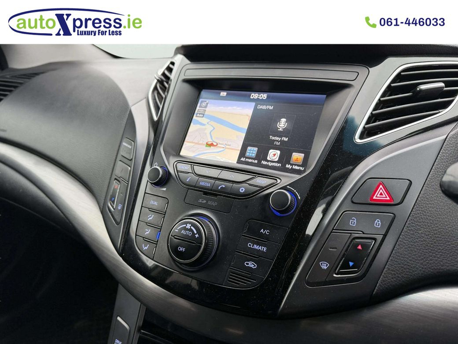 2017 Hyundai i40 - image 2