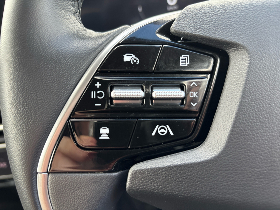 2025 Kia Niro - image 14