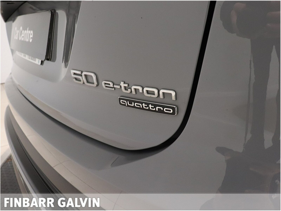 2022 Audi e-tron - image 17