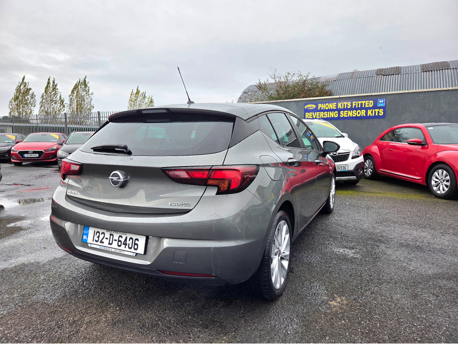 2019 Opel Astra - image 5