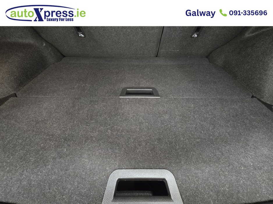 2017 Nissan Qashqai - image 8