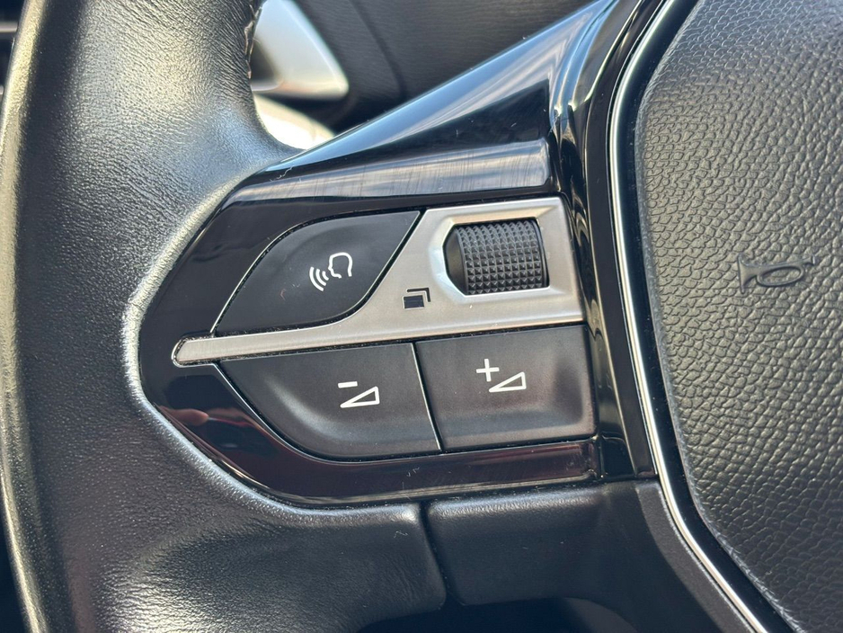 2019 Peugeot 3008 - image 19