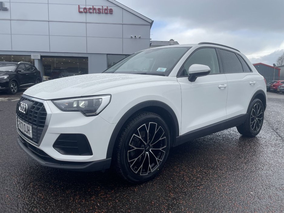 2022 Audi Q3 - image 3