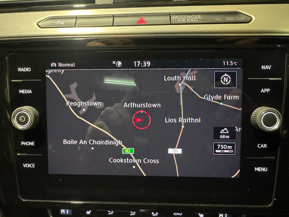 2019 Volkswagen Passat - image 20