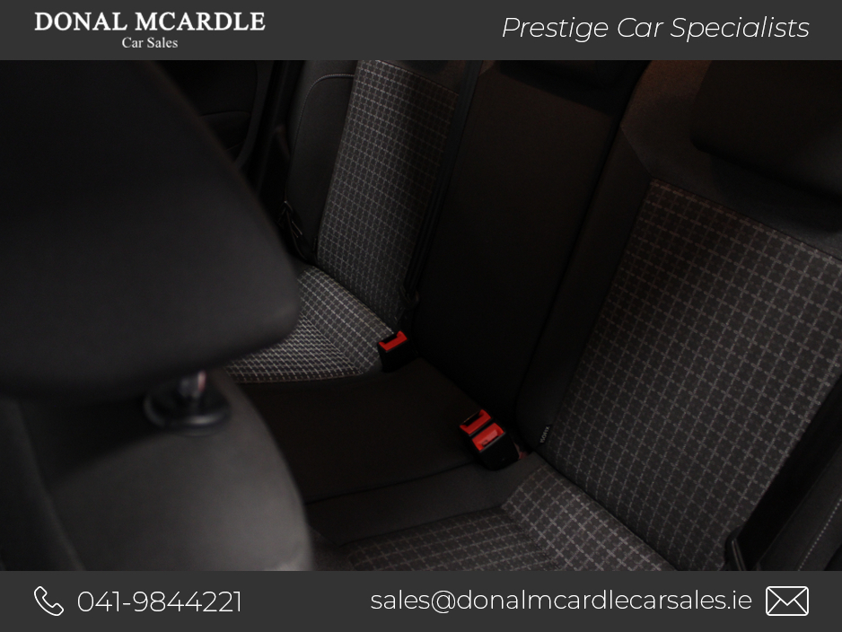 2017 Volkswagen Polo 1.2 Comfort line €13,950