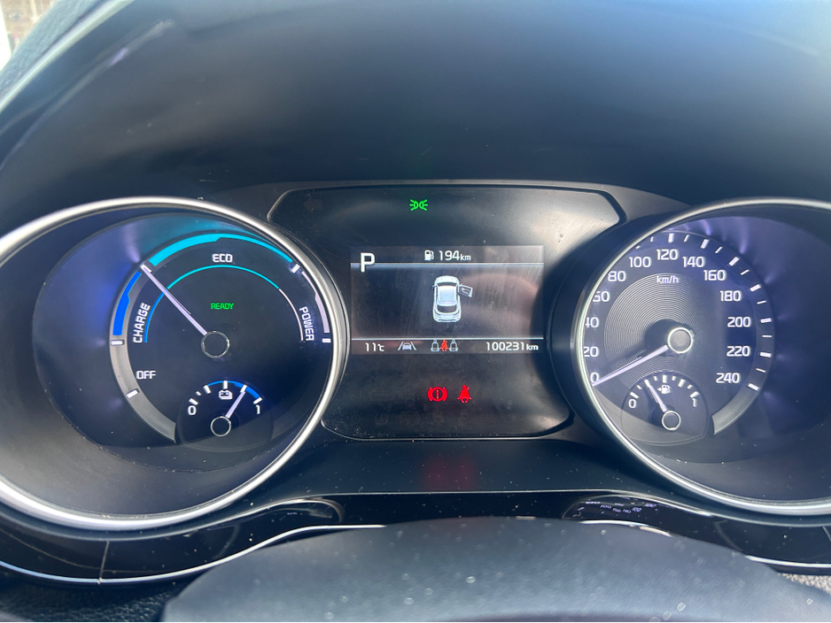 2023 Kia XCeed - image 7