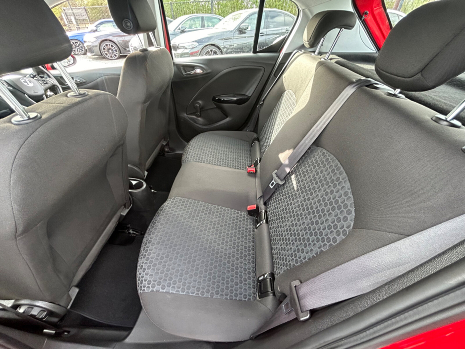 2015 Vauxhall Corsa - image 11