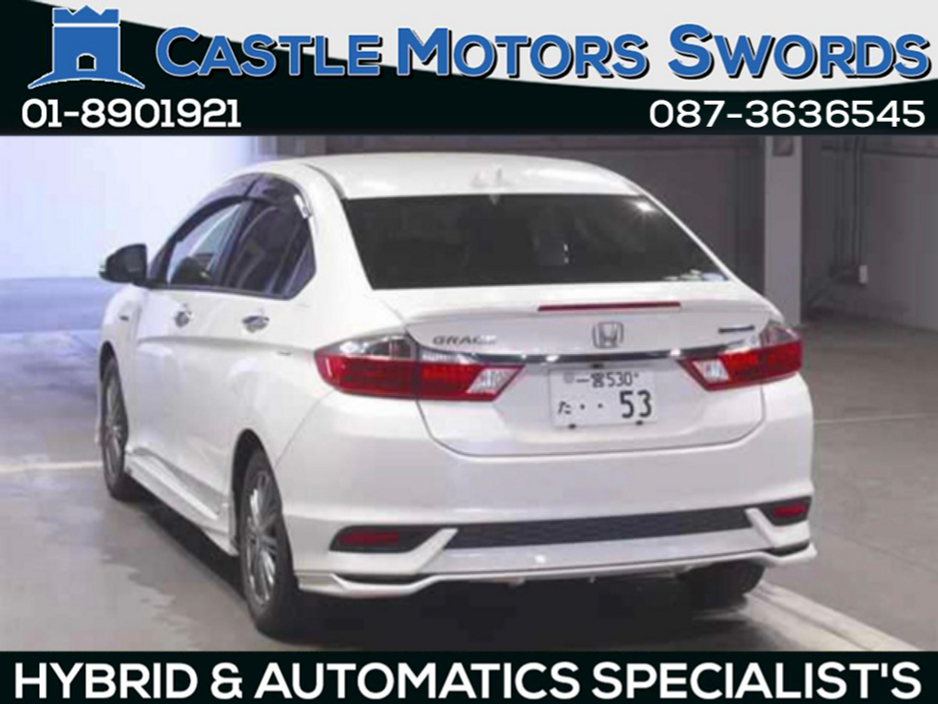 2018 Honda Grace - image 2