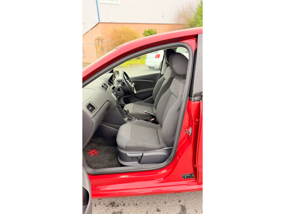 2015 Volkswagen Polo 1.2 TSI 5DR 90HP Comfortline DSG €10,999