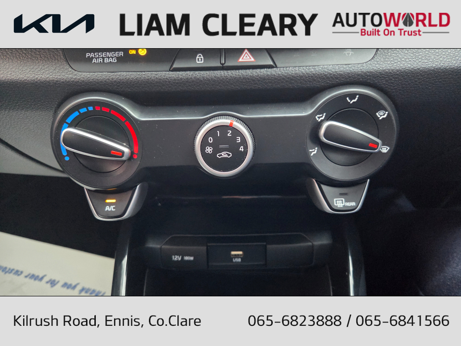 2022 Kia Stonic - image 19