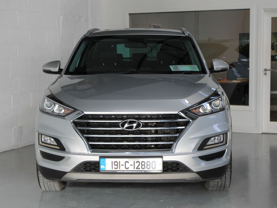 2019 Hyundai Tucson - image 2