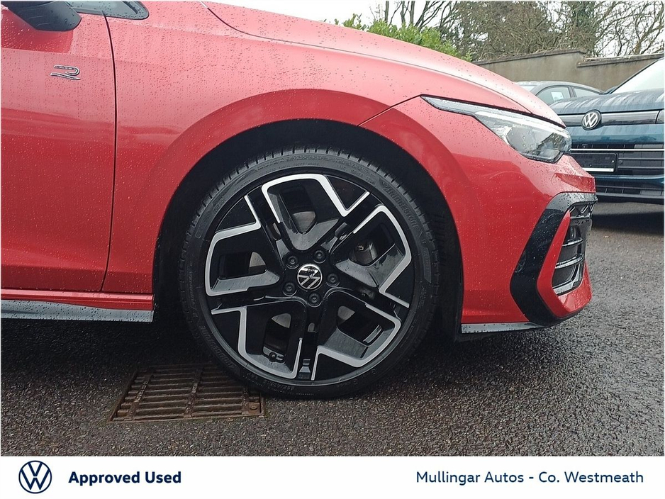 2024 Volkswagen Golf GOLF R-LINE 2.0TDI 150HP (EXTRAS) €41,950