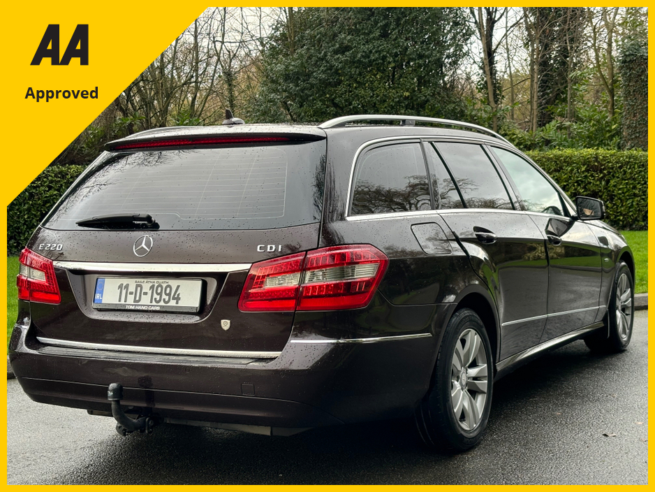 2011 Mercedes-Benz E Class E220 CDI ELEGANCE 7 SEATER €8,999