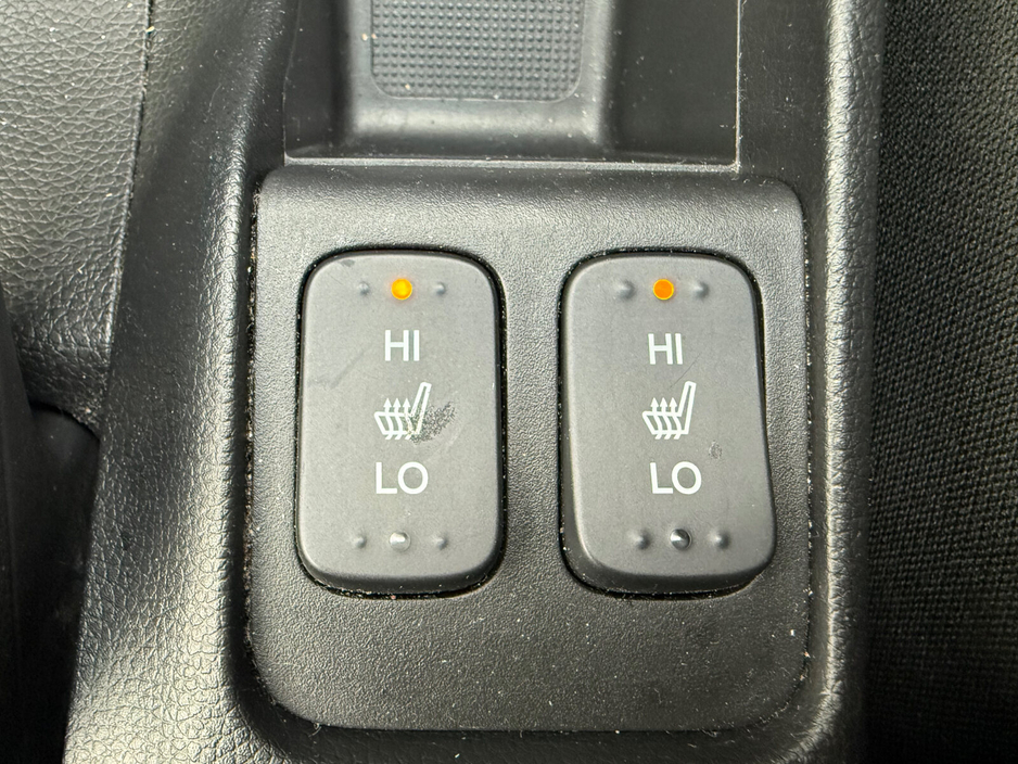 2017 Honda Fit - image 13