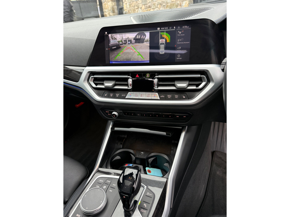 2019 BMW 3 Series - image 15