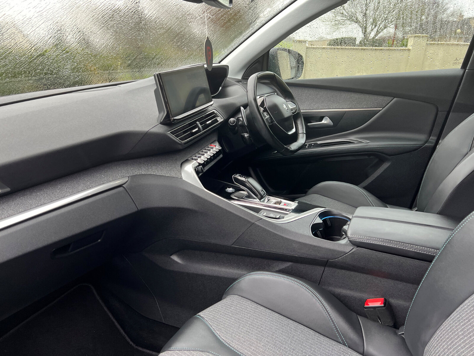 2021 Peugeot 3008 1.5 BlueHDi 130bhp Allure Auto €25,950