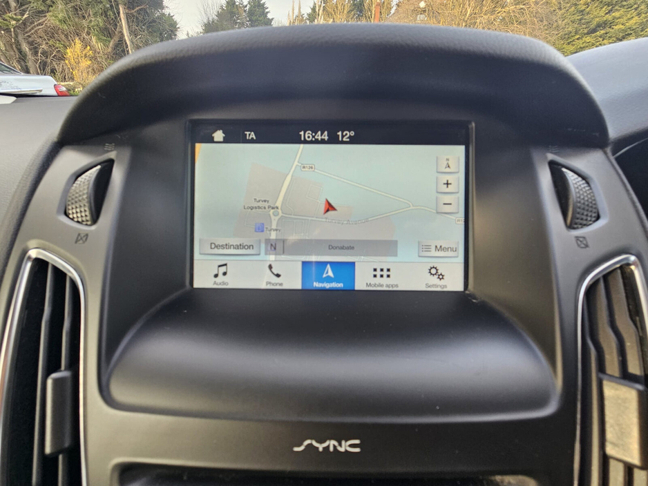 2017 Ford Focus - image 35