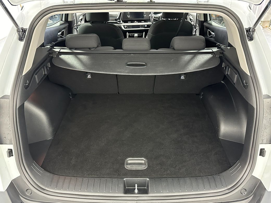 2022 Kia Sportage - image 27