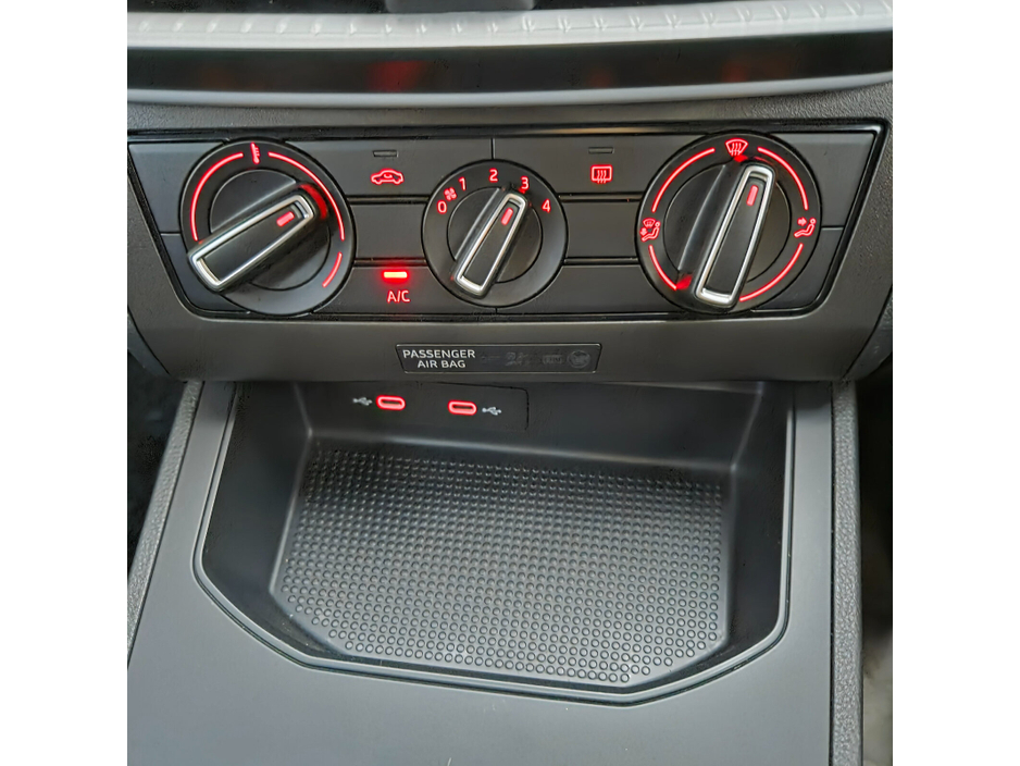 2024 SEAT Ibiza 1.0TSI 95hp SE €19,950