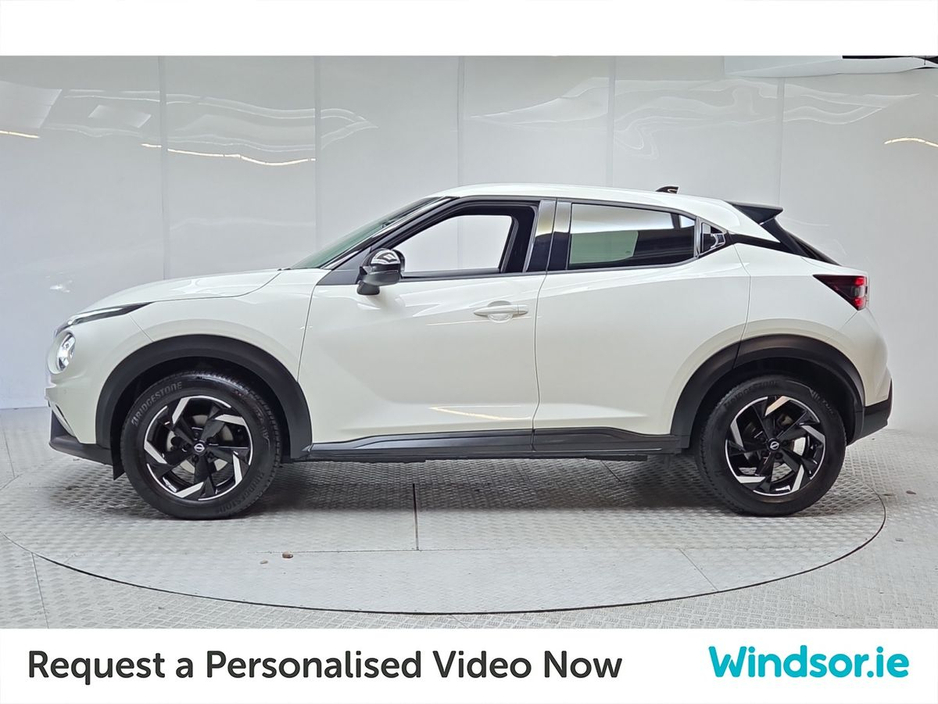 2023 Nissan Juke - image 5
