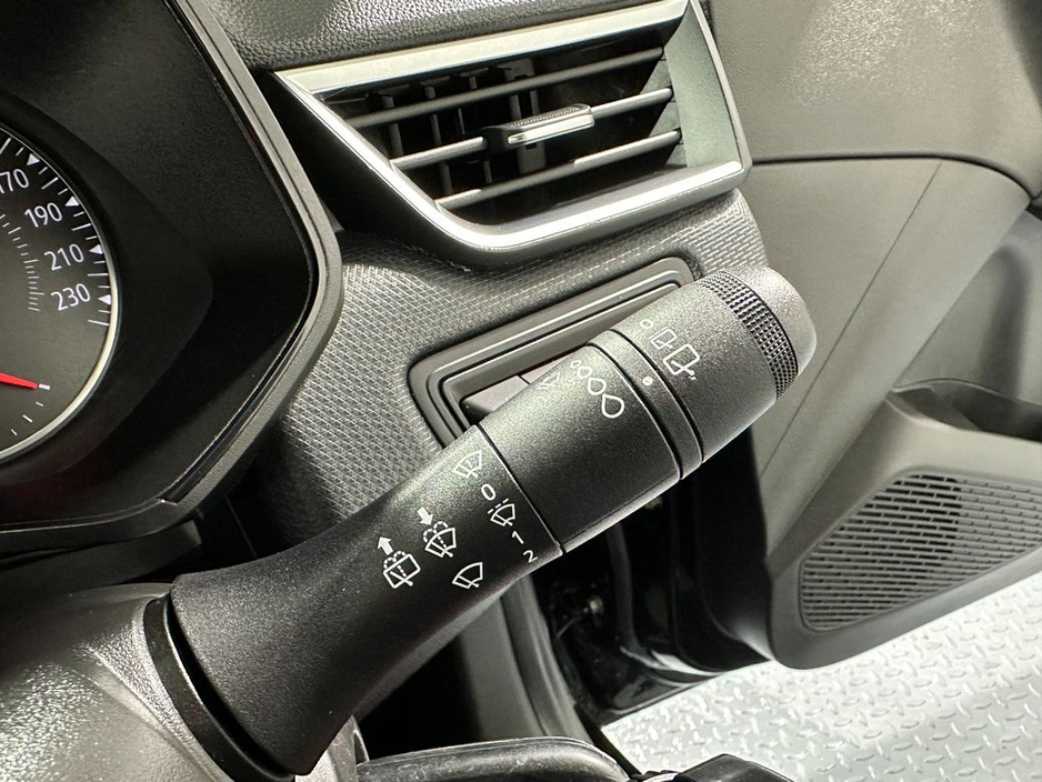 2022 Renault Clio Dynamique 1.0 Petrol €14,800