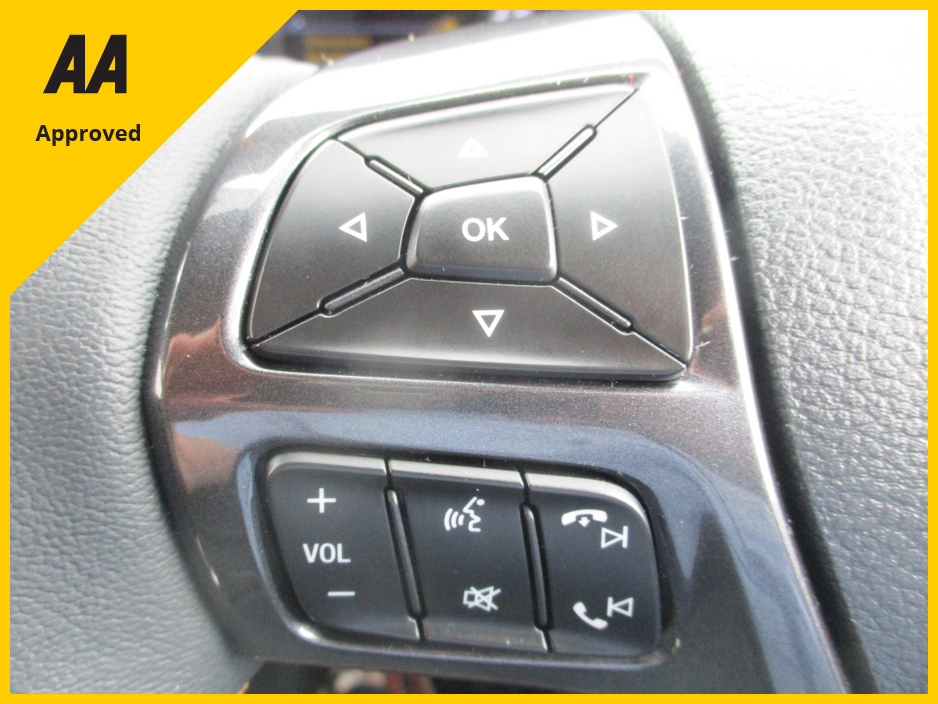 2020 Ford Ranger DOUBLE CAB WILDTRAK 2.0L 213PS  AUTOMATIC, ONLY 80000  KMS . FULLY SERVICED AND READY TO GO WITH WARRANTY AND 12 MONTHS AA COVER.   NO VAT !! €37,500