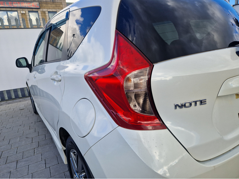 2014 Nissan Note - image 8