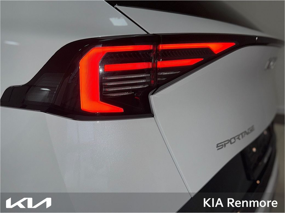 2026 Kia Sportage - image 13