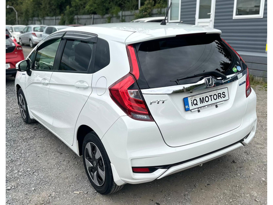 2018 Honda Fit 1.5L Petrol-Hybrid Automatic €11,995