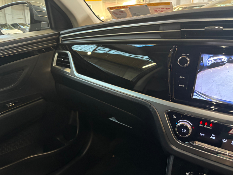 2023 Ssangyong Korando - image 13