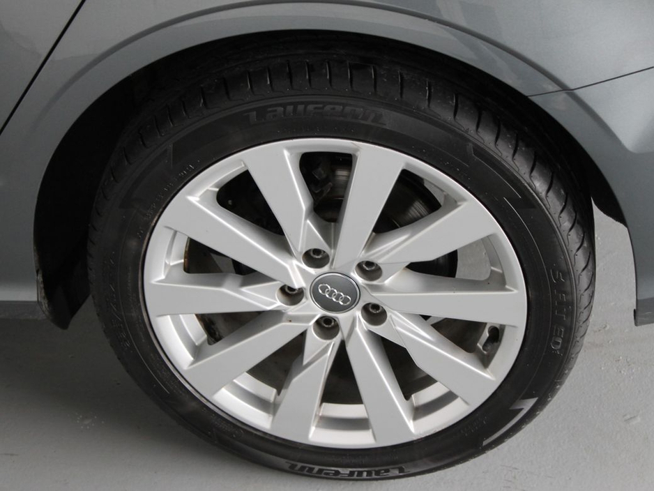 2017 Audi A3 - image 28