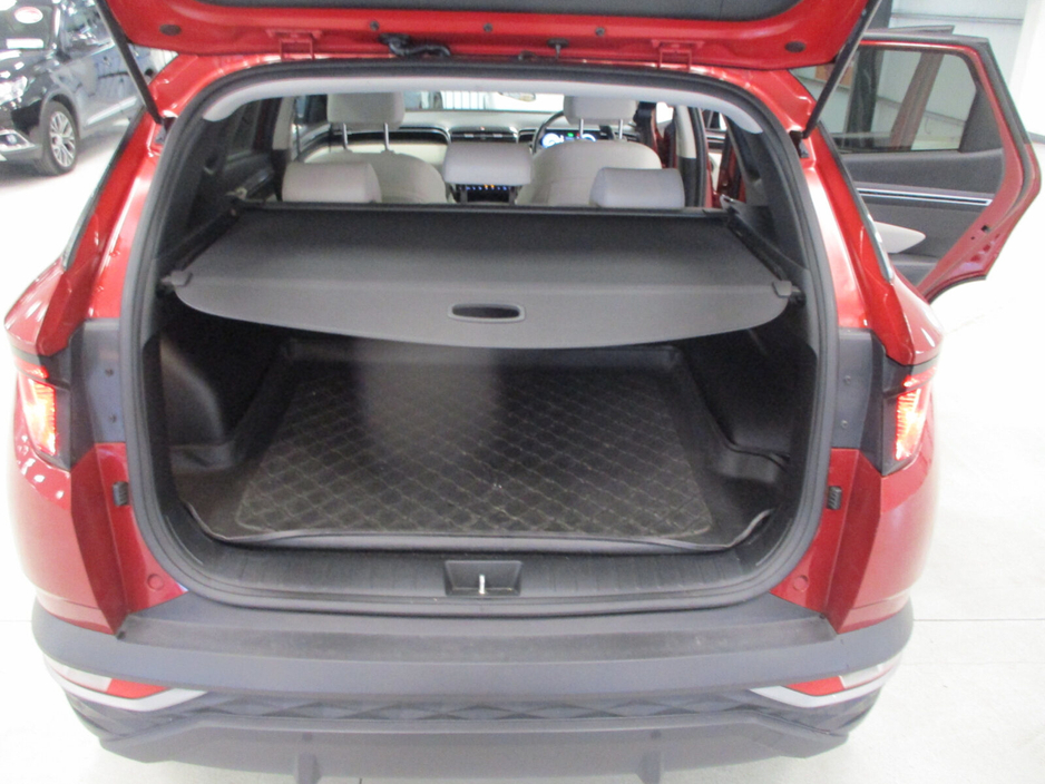 2022 Hyundai Tucson - image 11