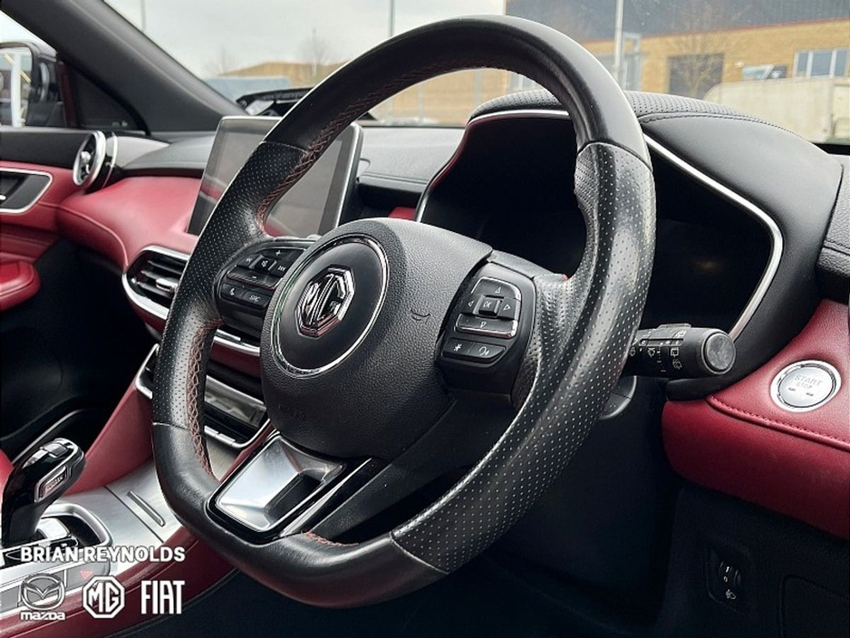 2023 MG HS - image 20