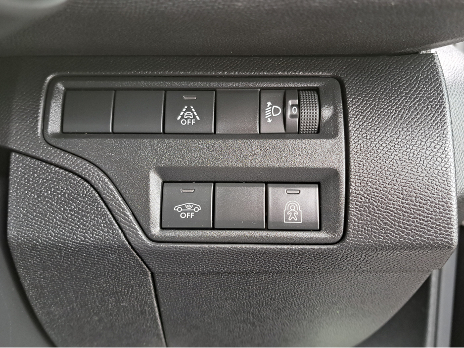 2022 Peugeot 3008 - image 30