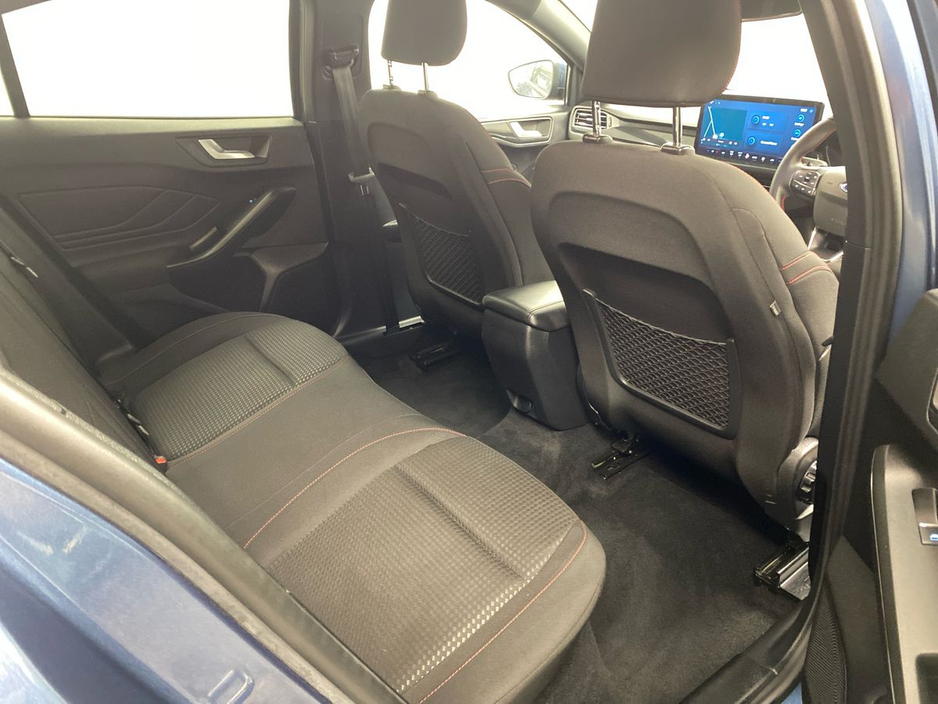 2023 Ford Focus - image 21