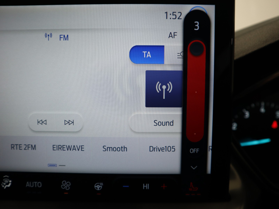 2024 Ford Focus *127* TITANIUM 5DR 1.0T 125 MHE €26,800