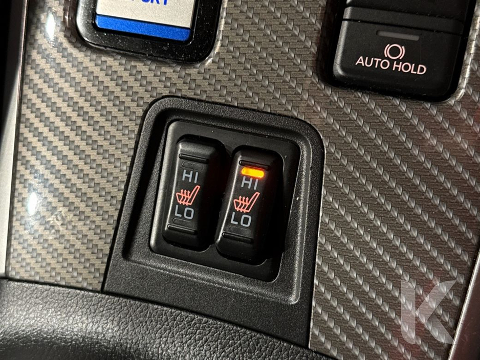 2020 Mitsubishi Outlander - image 20