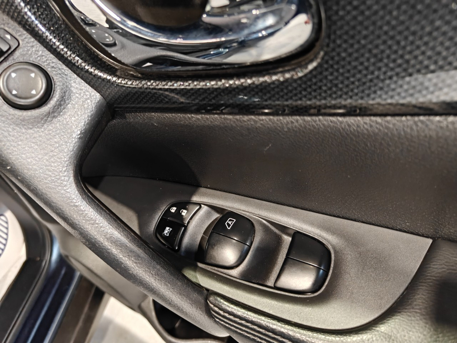 2016 Nissan X-Trail - image 27