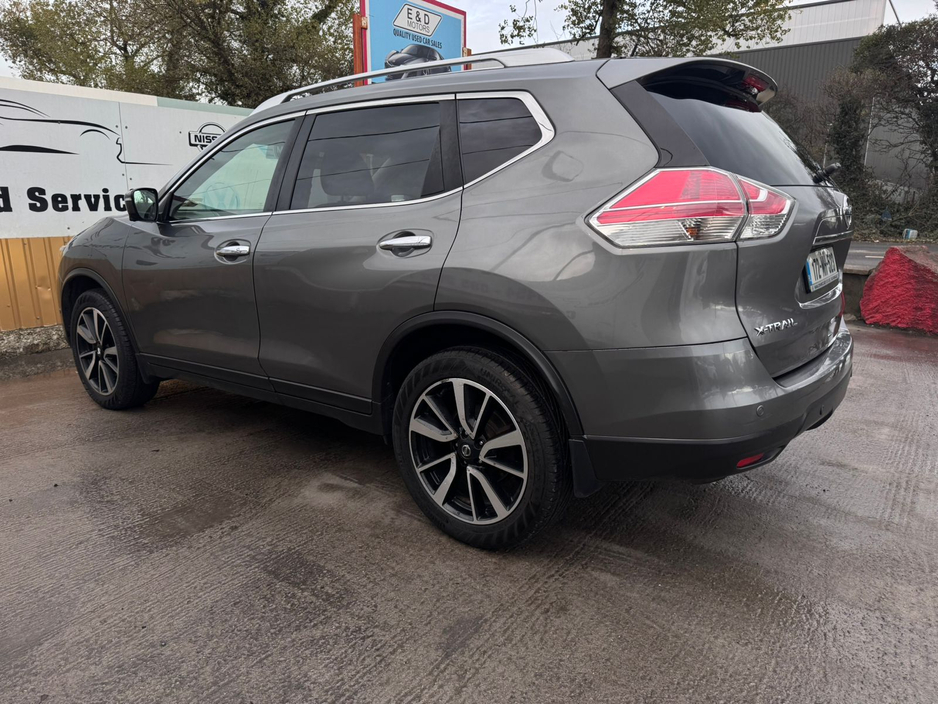 2017 Nissan X-Trail - image 10