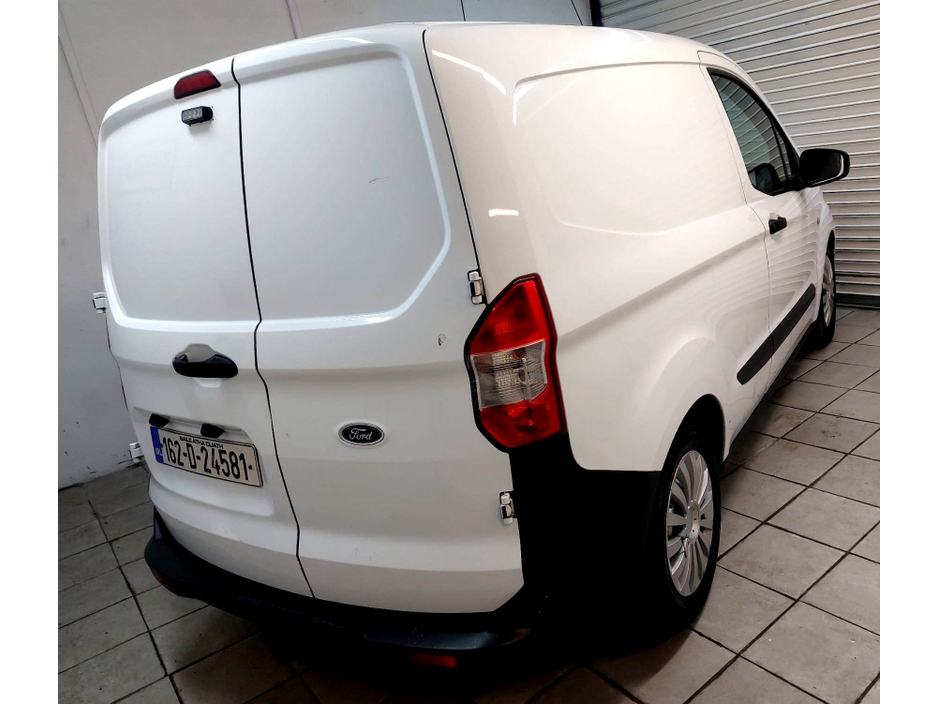 2016 Ford Transit Courier 1.6 TDCI   75BHP  VAN : One Owner ; New D.O.E. €6,950