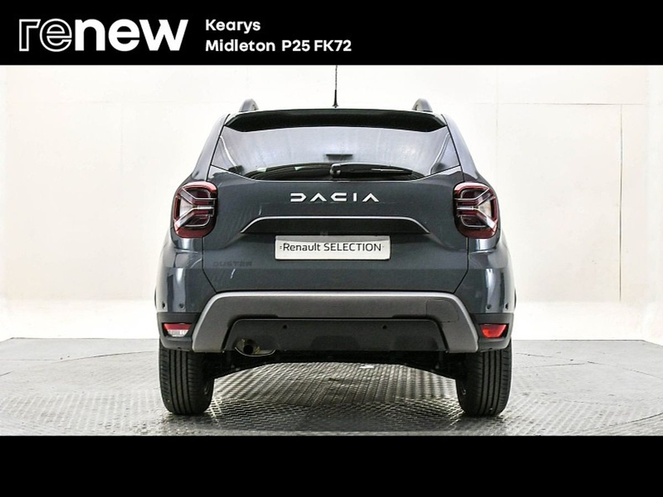 2023 Dacia Duster - image 10