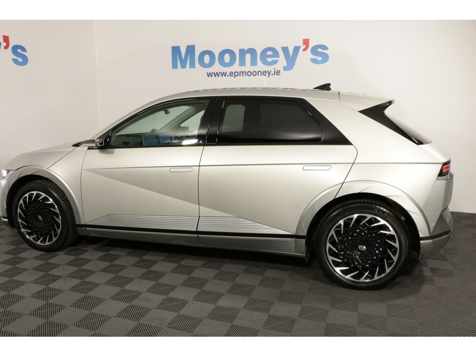 2024 Hyundai Ioniq 5 - image 9