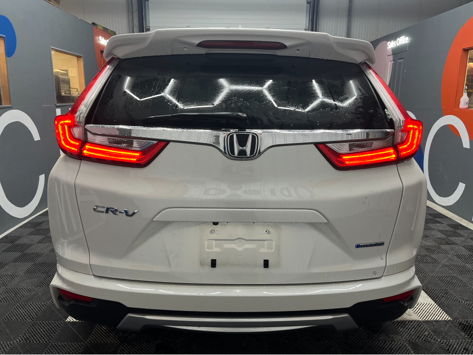 2019 Honda CR-V €27950 2019 HONDA CR-V HYBRID MASTERPIECE 2.0 AUTOMATIC / CRUISE CONTROL / REVERSE CAMERA / ELECTRIC MEMORY & HEATED SEATS / €27,950