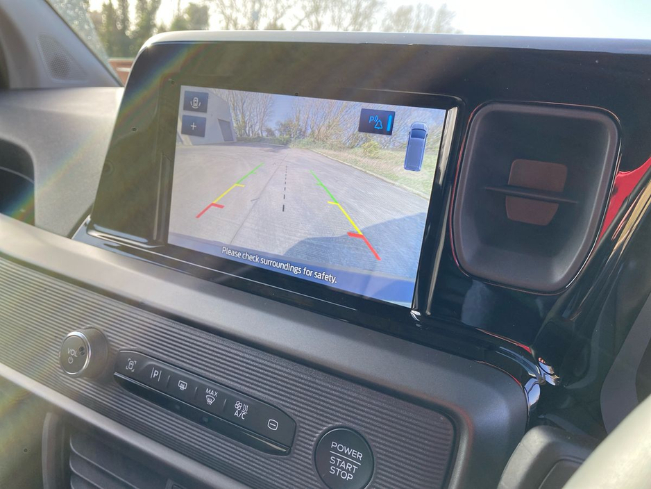 2026 Ford Transit Courier - image 21