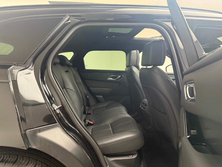 2024 Land Rover Range Rover Velar HSE P400E *PAN ROOF* €65,990