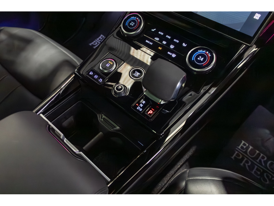 2023 Land Rover Range Rover Sport - image 19