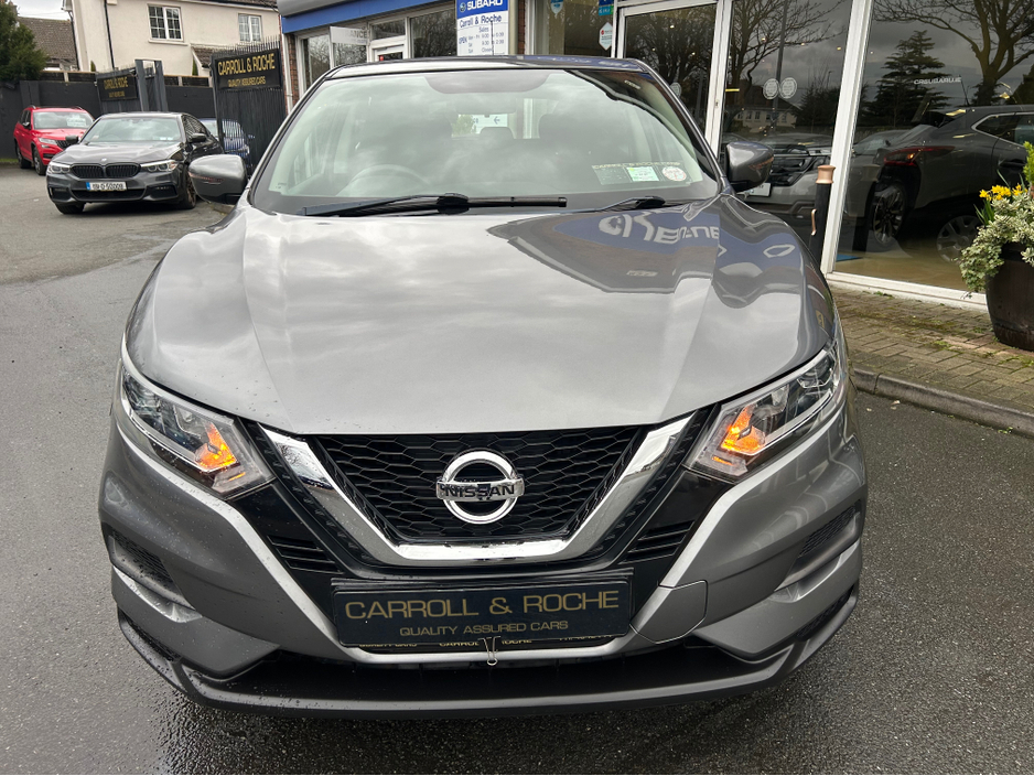 2019 Nissan Qashqai - image 3