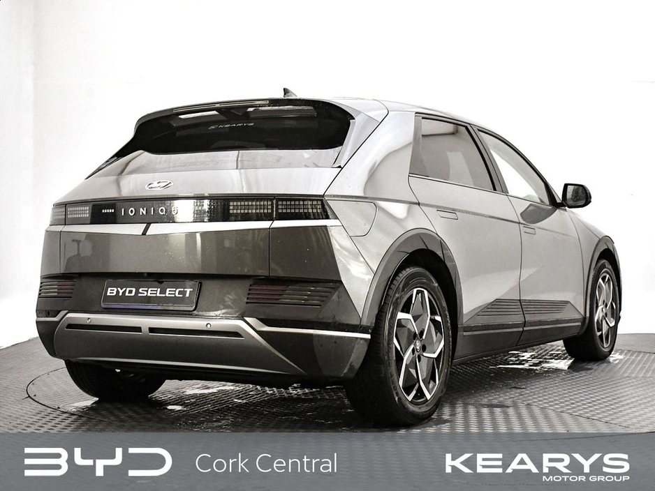 2023 Hyundai Ioniq 5 - image 5